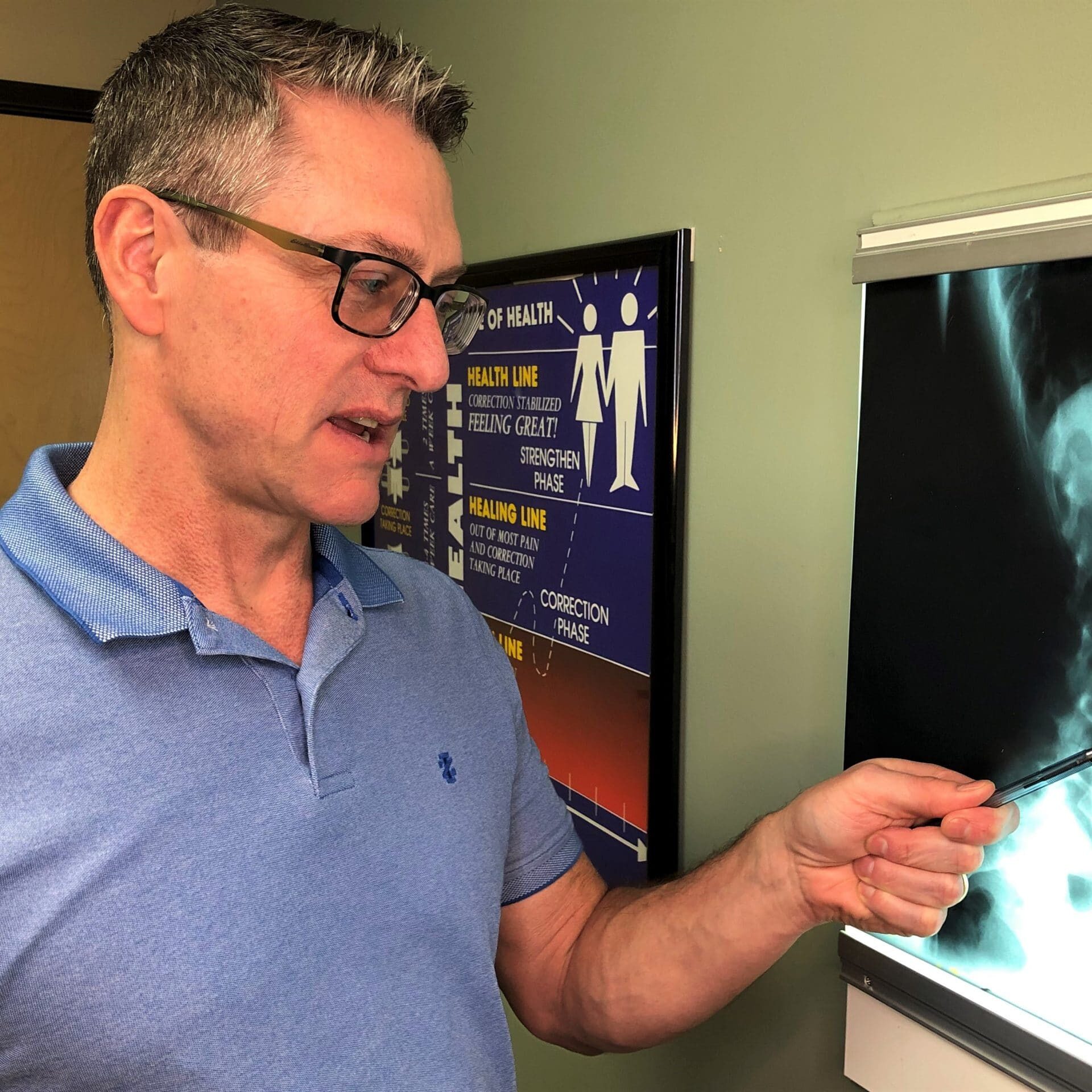 Dr. Choate performing an imaging review. 